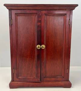 lot 191 image: Small Doll Clothes Armoire 14 12x 12x 5 14
