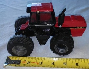 lot 9 image: Case 4894 Tractor No. 2343