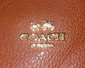lot 24 image: Coach Purse - Excellent - Like NEW