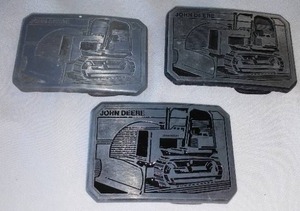 lot 37 image: (3) John Deere Belt Buckle Dozer 1983