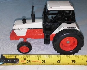 lot 55 image: David Brown Tractor No. 1142 S