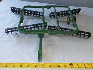 lot 96 image: John Deere Disk.