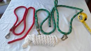 lot 121 image: (3) Lead Ropes  All Good Clips