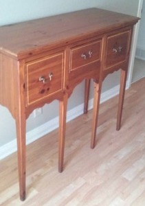lot 107A image: Ethan Allen Tall Accent Table. 