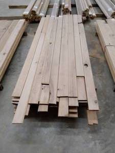 Rustic Red Oak 1x5 V - Joint T & G Carsiding