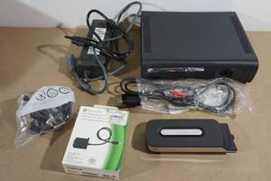Microsoft XBOX 360 Video Game System - 120GB Elite - NOT Working