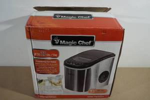 Magic Chef Countertop Ice Maker