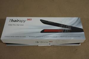 Thairapy 365 Midi Pro Flat Iron