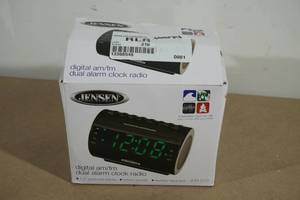 Jensen AMFM Digital Dual Alarm Clock