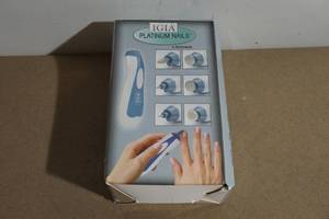 IGIA Platinum Nails Manicure Kit