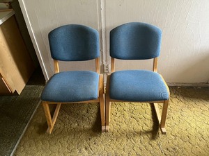 2 Rocking Chairs