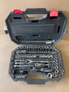 Husky Mechanics Tool Set (119-Piece) Missing pieces