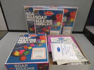 4 BOXES OF AVALON SOAP MAKING REFILL KITS