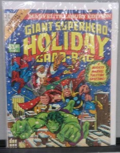 GIANT SUPERHERO HOLIDAY GRAB BAG COMIC BOOK