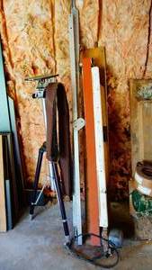 3 x 130 custom made belt sander with a Dayton 14 horsepower motorIncludes eight new 220J sanding belts