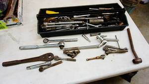Assorted handtools