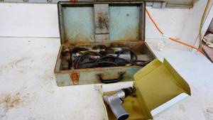 Vintage drill in original suitcase, 38 inch drive air drill