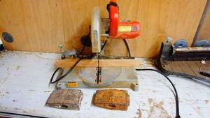 Makita 8 14 inch miter saw etc.