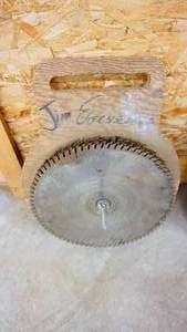 12 Circular saw blades