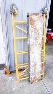 Steel Scaffolding On Heavy Casters