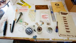 Garage advertising lot