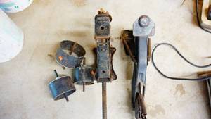 RO5 Pump Jack and Another Jack