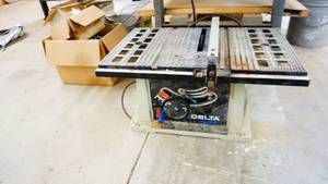 Delta 10 Table Top Circular SawWORKS