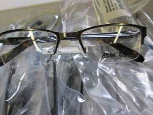 lot 102 image: case of 100 steven tyler glasses...