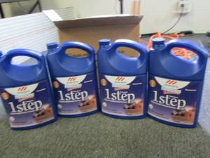 lot 134 image: 41 gallon jugs of mohawk floorcare...