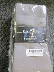 lot 143 image: set of 12 premium cloth napkins 20 ...