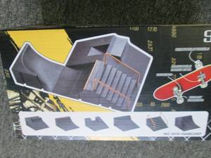 lot 192 image: diecast with plastic skate park toy...