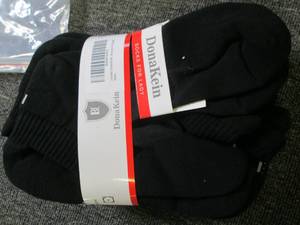 lot 223 image: 10 pairs of new black ankle socks s...
