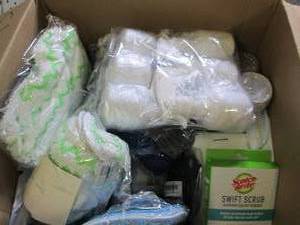 lot 281 image: box of cleaning supplies ...