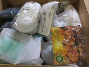 lot 288 image: box of cleaning supplies ...