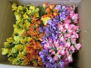 lot 299 image: box of faux flowers ...