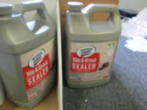 lot 354 image: 21 gallon jugs of scotchgard tile ...