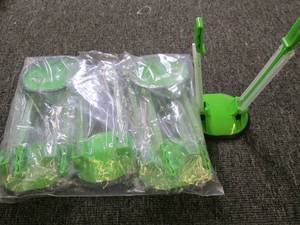 lot 382 image: 6 suction cup bag holders ...