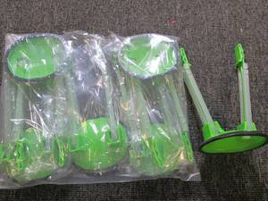 lot 386 image: 6 suction cup bag holders...