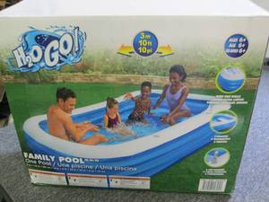 lot 445 image: H2O GO family pool open box unteste...