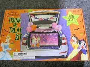 lot 540 image: new disney princess trunk or treat ...