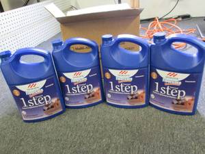lot 137 image: 41 gallon jugs of mohawk floorcare...
