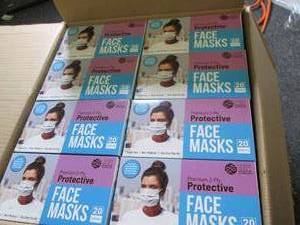 lot 345 image: case of london 3-ply disposable pro...