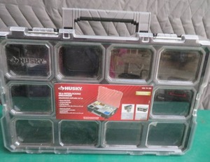 NEW HUSKY INTERLOCKING ORGANIZER