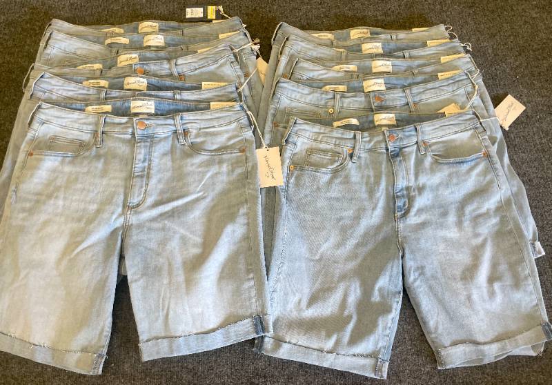 lot 81 image: Lot of 10 Womens Bermuda Jean Shorts Size 14 & 16