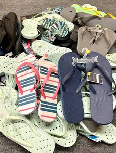lot 91 image: HUGE Lot of Adult and Youth Flip Flop Sandals