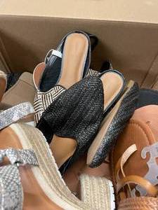 lot 92 image: HUGE Lot of Womens Shoes and Sandals Size 7-8