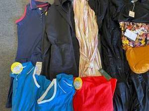 lot 131 image: Lot of Womens Size L-2XL Clothing.  