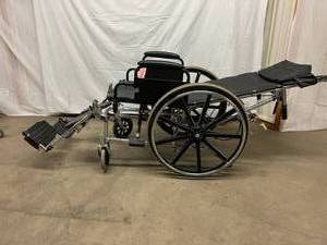 WOW MSRP $1800 Invacare Reclining Patient Collapsible Wheelchair - Great Working Condition