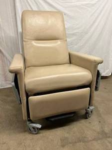 Champion Dialysis Treatment Patient Recliner Chair