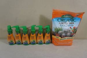 lot 2 image: Miracle-Gro Succulent Plant Food and Espoma Cactus Mix